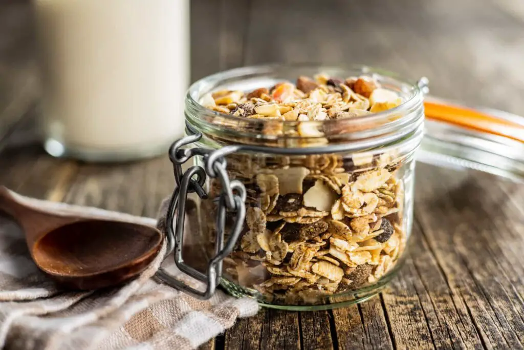 An image of Breakfast cereals in jar.